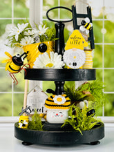 Load image into Gallery viewer, Bumble Bee Pot Charm
