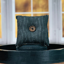 Load image into Gallery viewer, Mini Halloween Pillows