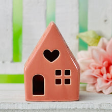 Load image into Gallery viewer, Peach Heart Cottage