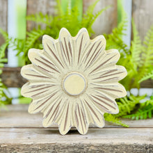 Load image into Gallery viewer, Yellow Washed Daisy Block