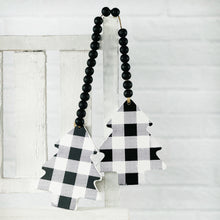 Load image into Gallery viewer, Plaid Tree Garland