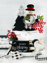 Load image into Gallery viewer, Plaid Tree Garland