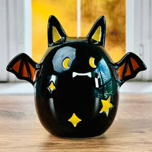 Load image into Gallery viewer, Halloween LED Bat
