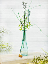 Load image into Gallery viewer, Teal Seahorse Pick
