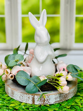 Load image into Gallery viewer, White Rose Grapevine Wreath
