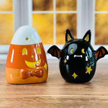 Load image into Gallery viewer, Halloween LED Bat
