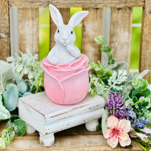 Load image into Gallery viewer, Spring Tulip Bunnies
