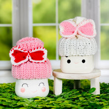 Load image into Gallery viewer, Valentine Marshmallow Mug Hats
